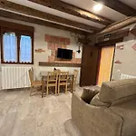 Entrevinedos De Bodegas Marcos Holiday home Penafiel
