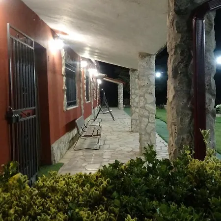 Entrevinedos De Bodegas Marcos