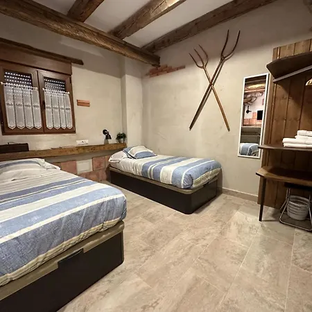 Entrevinedos De Bodegas Marcos Holiday home *