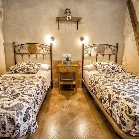 Casa Bodegas Marcos * Peñafiel