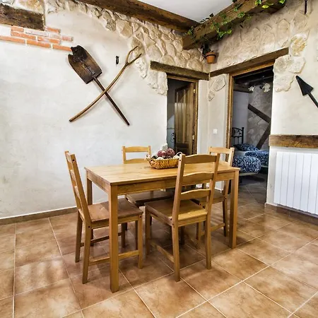 Casa Bodegas Marcos * Peñafiel