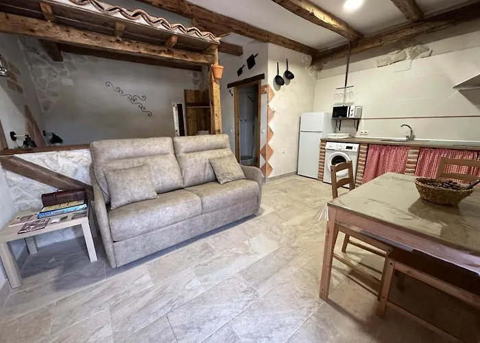 Casa Bodegas Marcos *