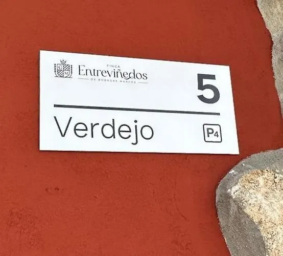 Casa Bodegas Marcos * Peñafiel