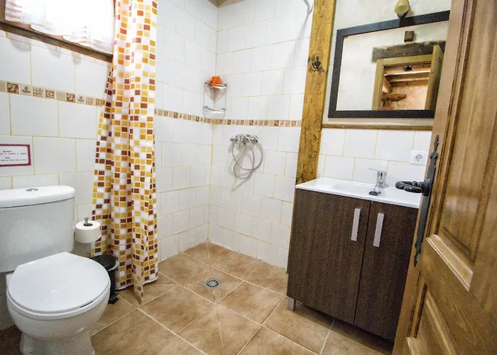 Entrevinedos De Bodegas Marcos *